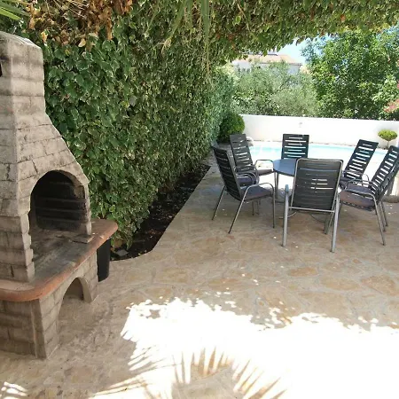 Olea Apartment
